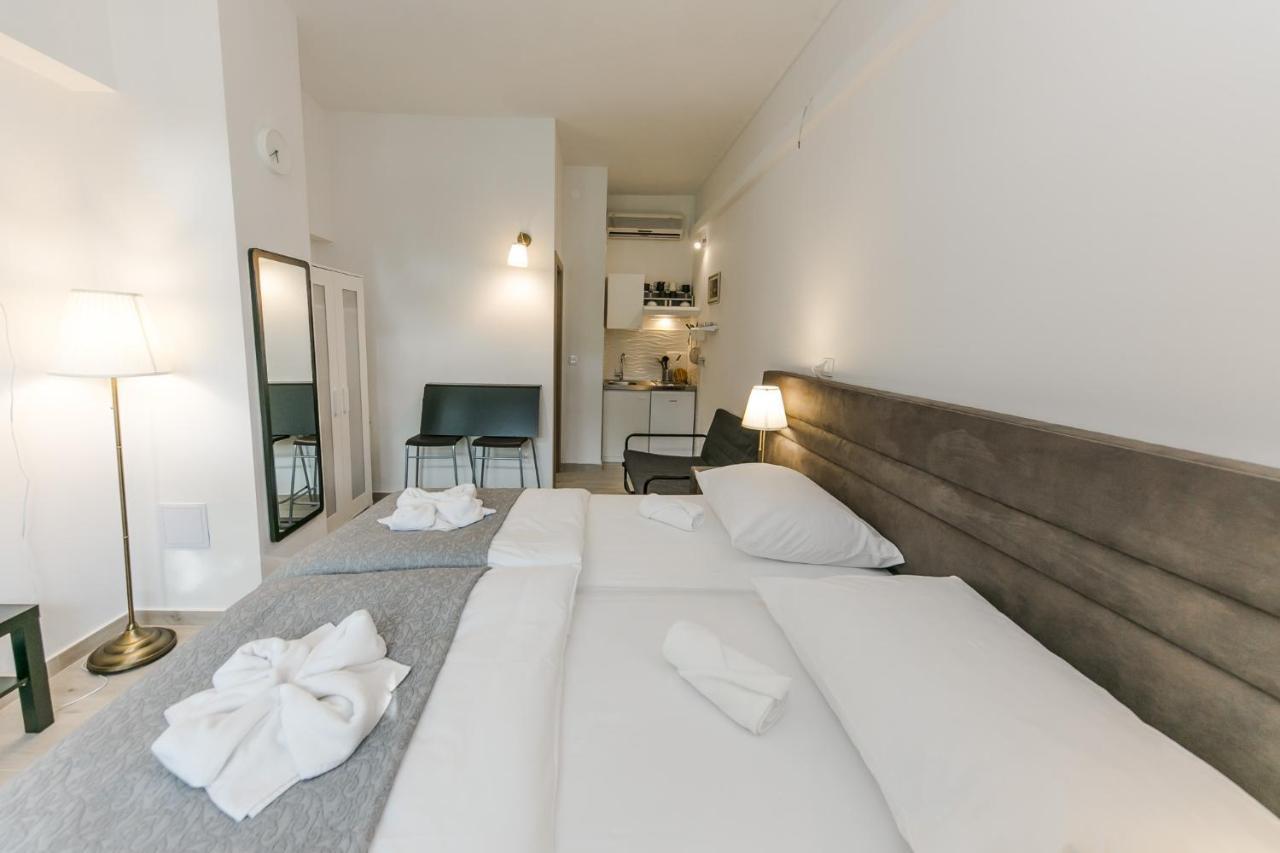 Palomia C Appartement Split Buitenkant foto
